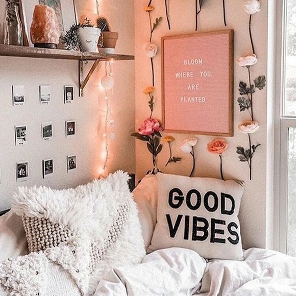 🆕 “Good Vibes” Decorative Throw Pillow Cover - Picture 5 of 6